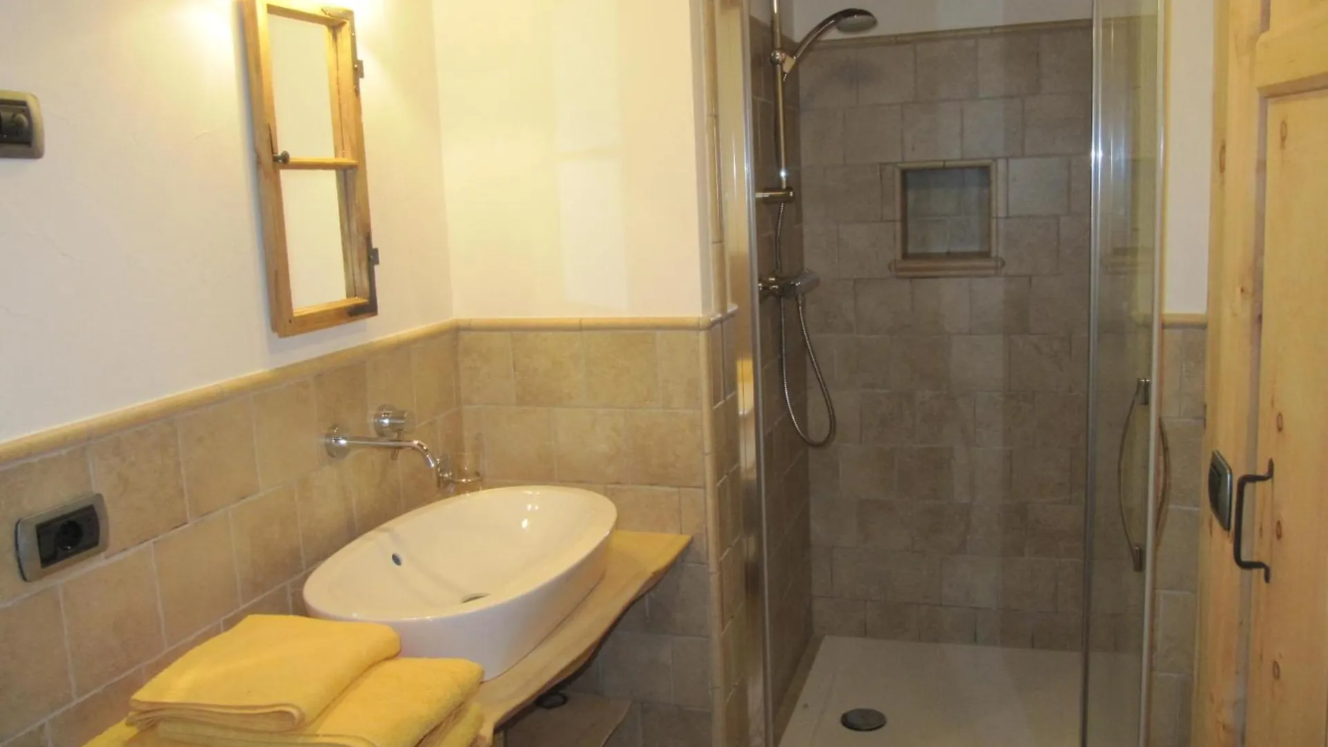 Bed & Breakfast Campaciol Bed & Breakfast Livigno 0*,  Italy